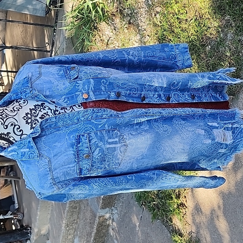 Fashion nova Denim Shirt Blue Medium Washed Distressed